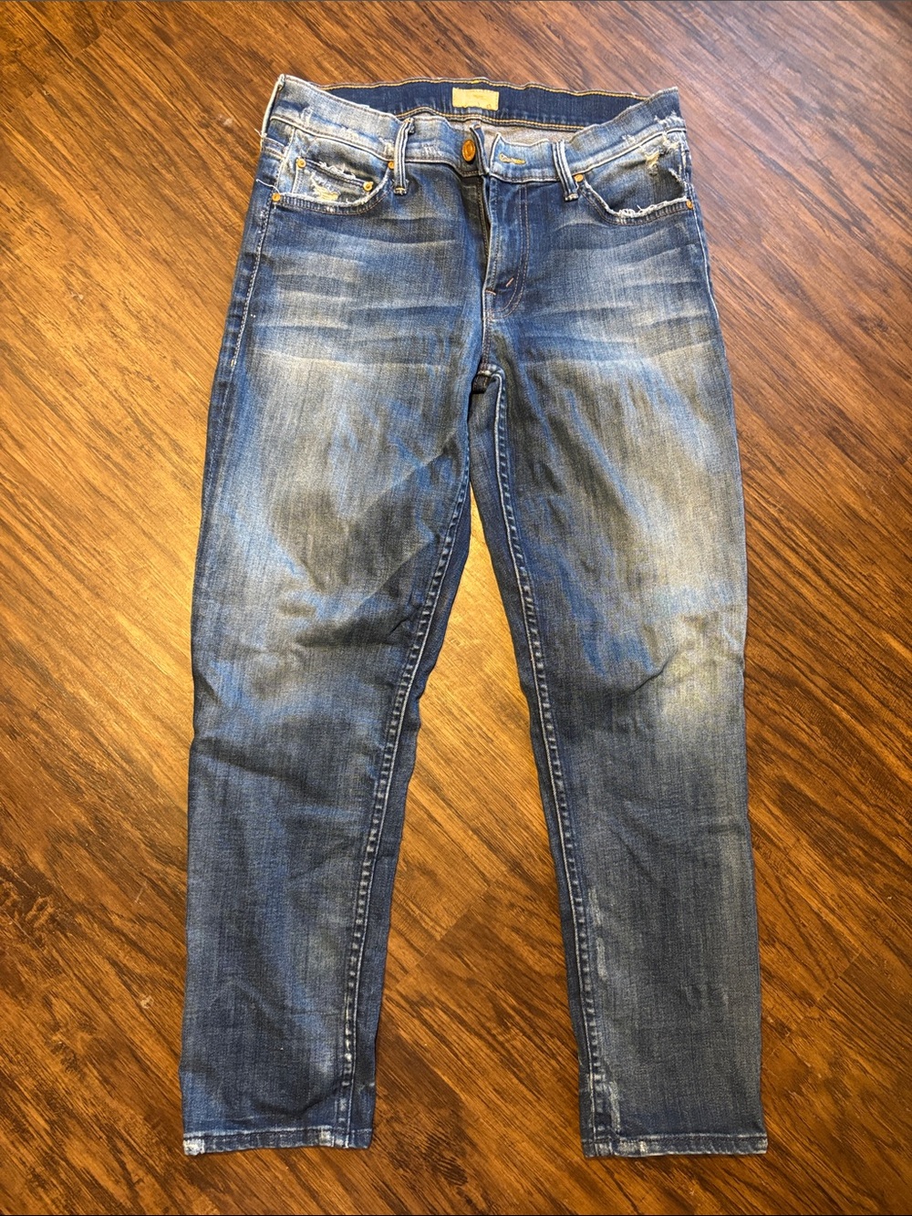 MOTHER Women’s Faded Blue Slim Straight Jeans
